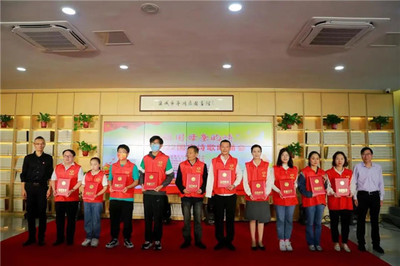 鹽城市亭湖區(qū)2022國慶詩歌朗誦會圓滿落幕，以詩傳情共慶華誕